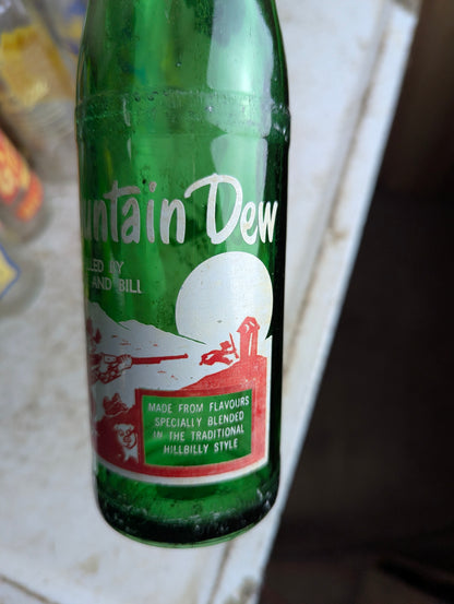 Vintage Mountain Dew 10oz Hillbilly 'Filled by Essie and Bill'  Green Glass ACL Soda Bottle - view 3