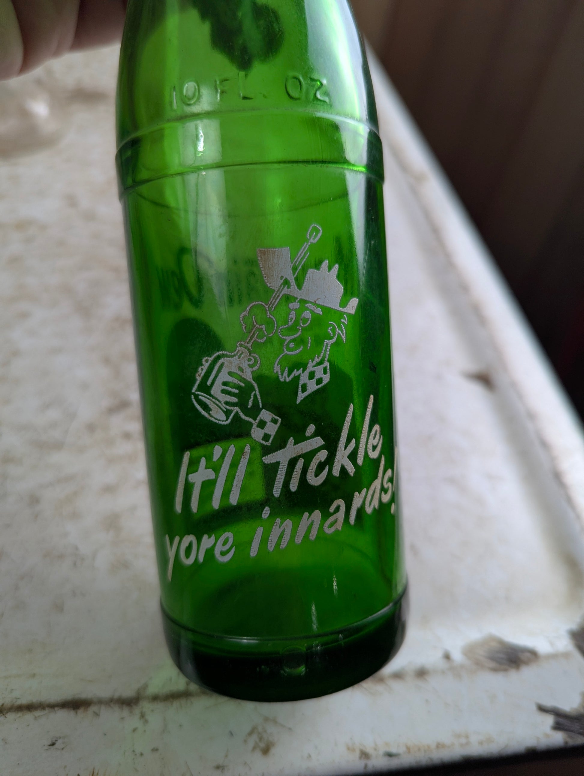 Vintage Mountain Dew 10oz Hillbilly 'Filled by Jane and Fred'  Green Glass ACL Soda Bottle - view 4