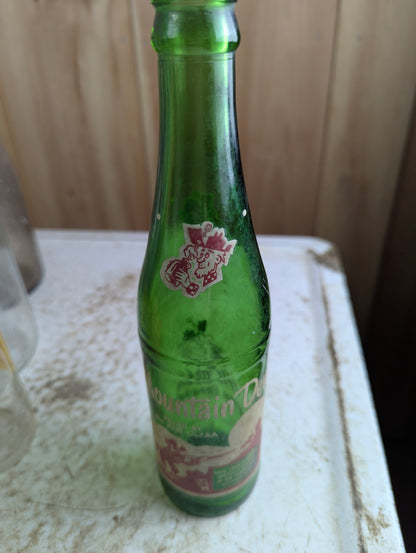 Vintage Mountain Dew 10oz Hillbilly 'Filled by Jim and Clara'  Green Glass ACL Soda Bottle