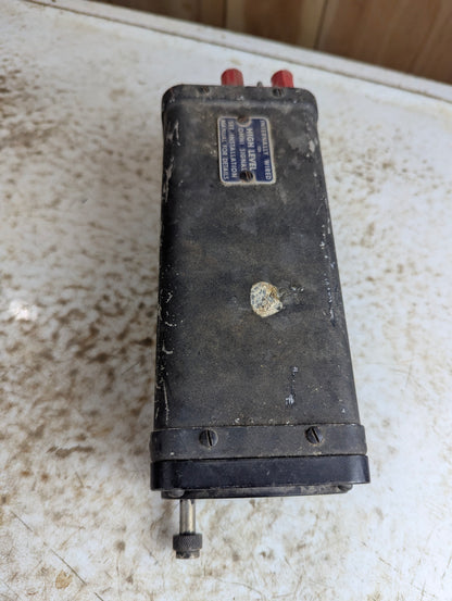 Vintage Narco VOA-8 VOR/LOC Converter Inidicator Aviation Instrument - Untested - view 2