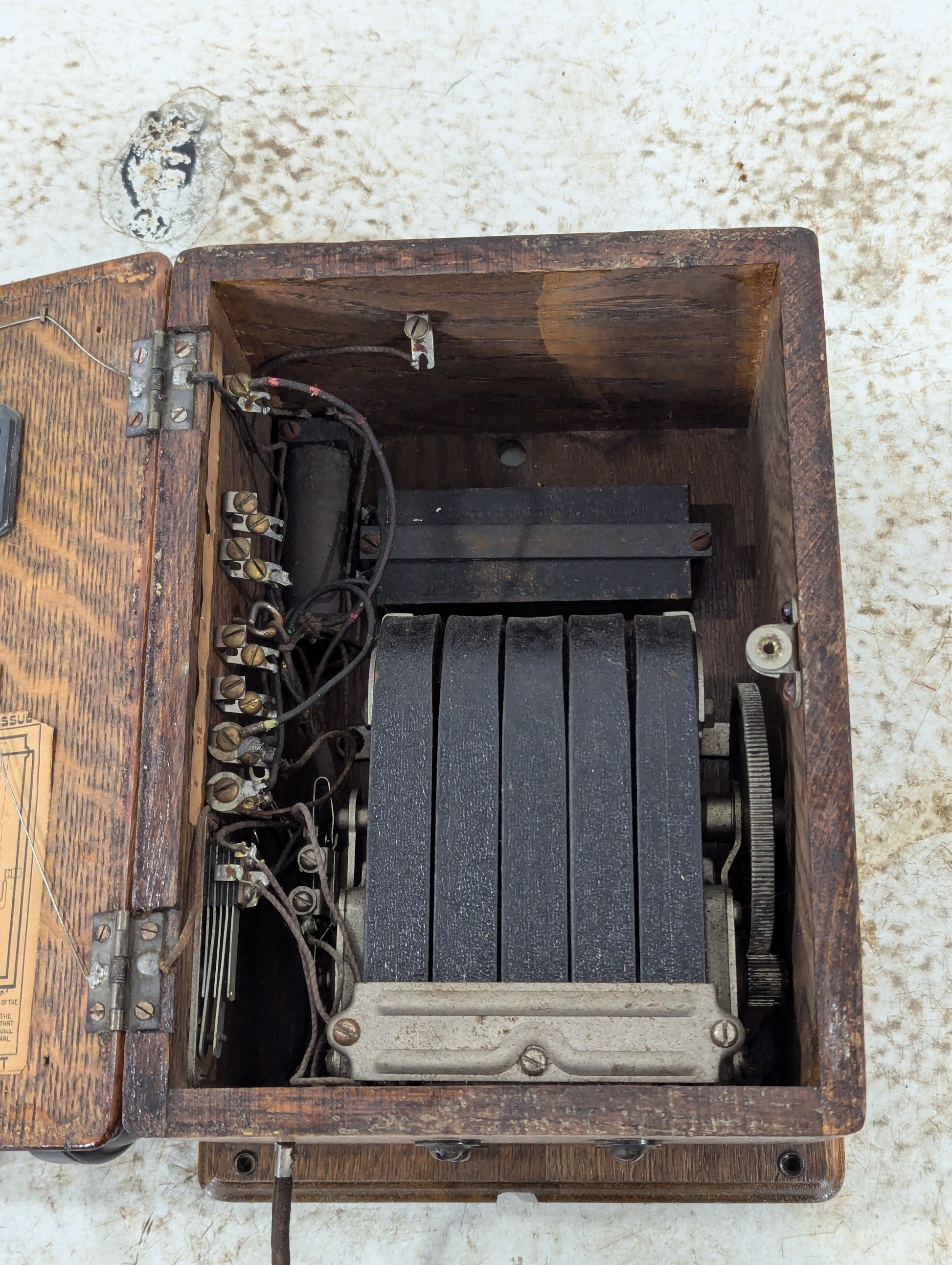 Vintage Northern Electric Wall Mount Crank Telephone - view 3