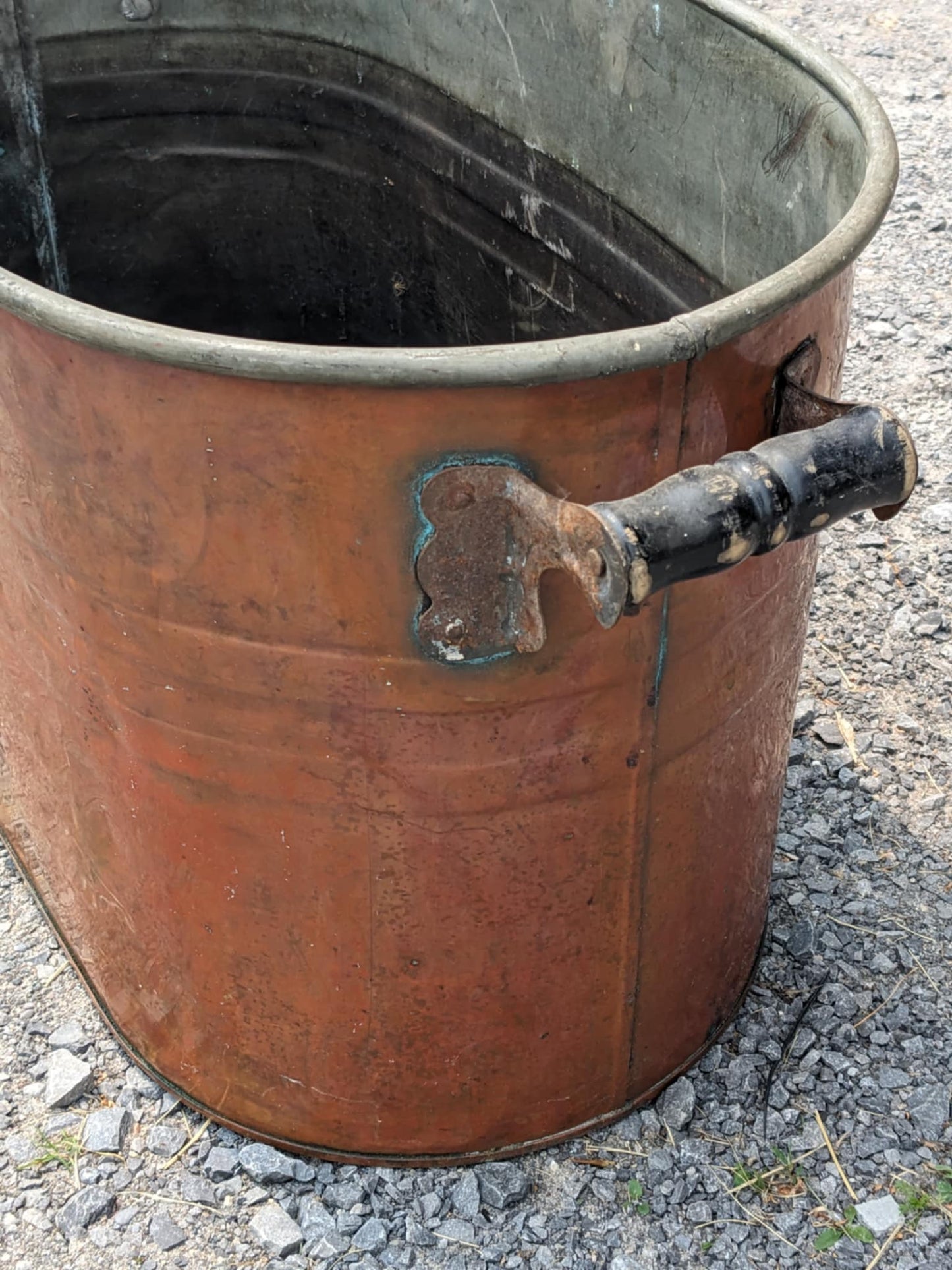 Vintage Oval Copper Tub - view 4