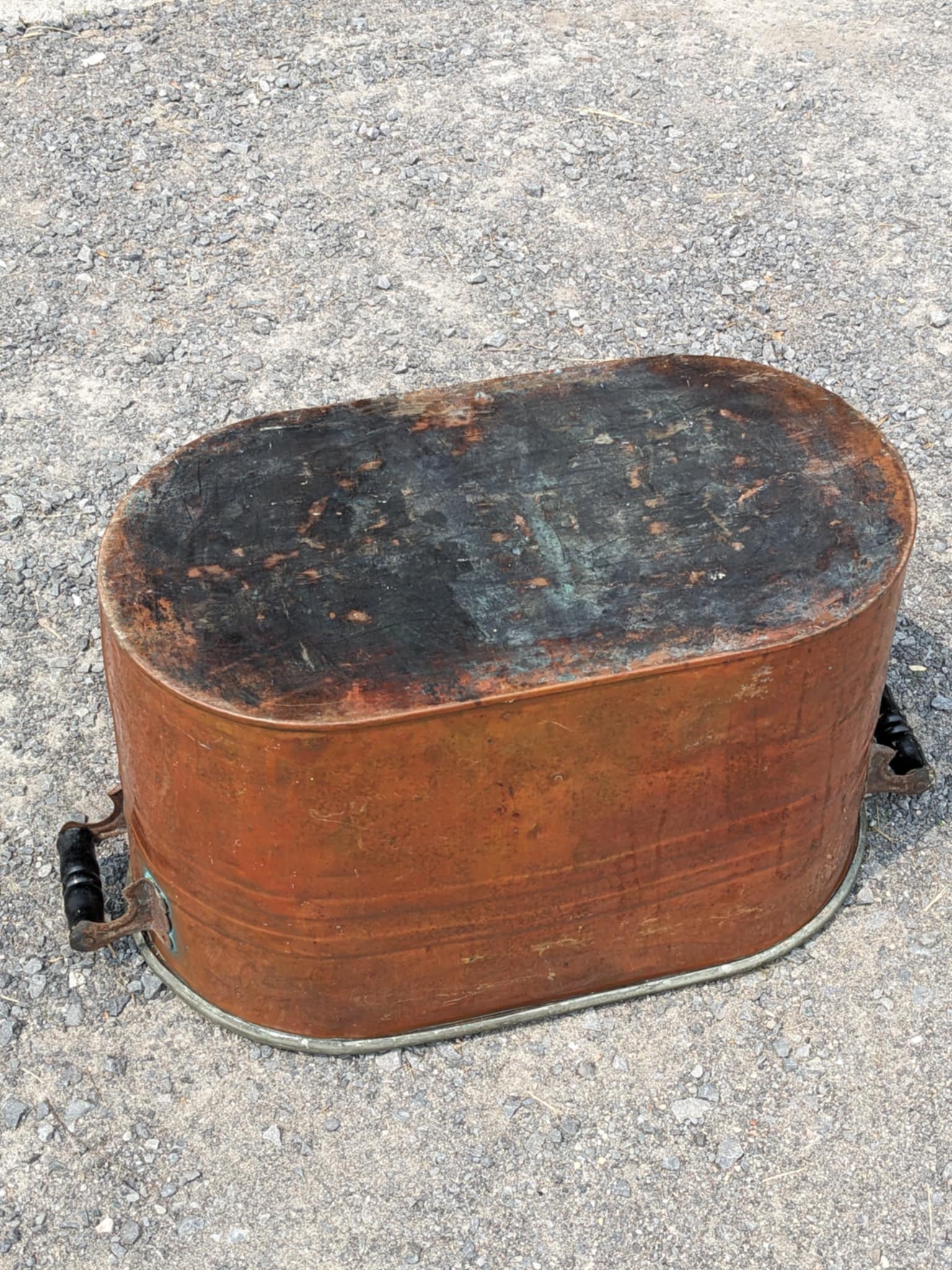 Vintage Oval Copper Tub - view 5