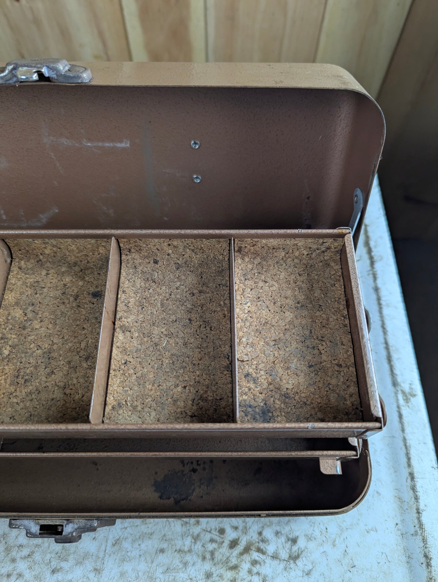 Vintage Park 13.5" x 5" x 5" Metal Tackle Box - view 4