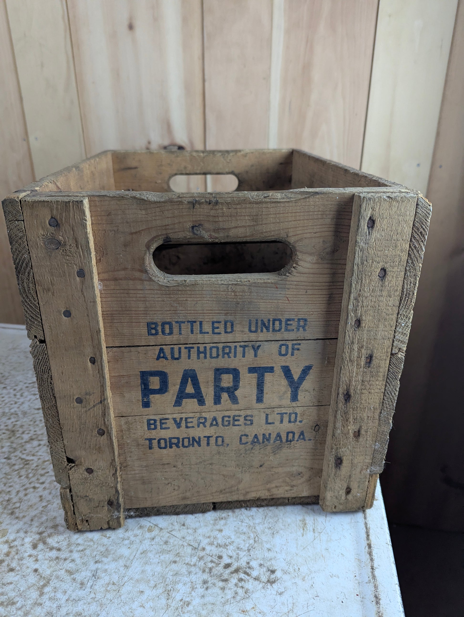 Vintage Party Beverages Ltd. Wood Crate - view 2