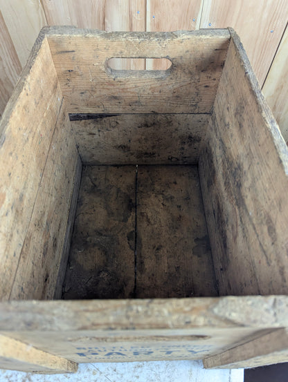 Vintage Party Beverages Ltd. Wood Crate - view 3