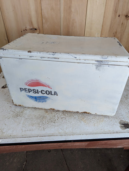 Vintage Pepsi Cooler - view 4