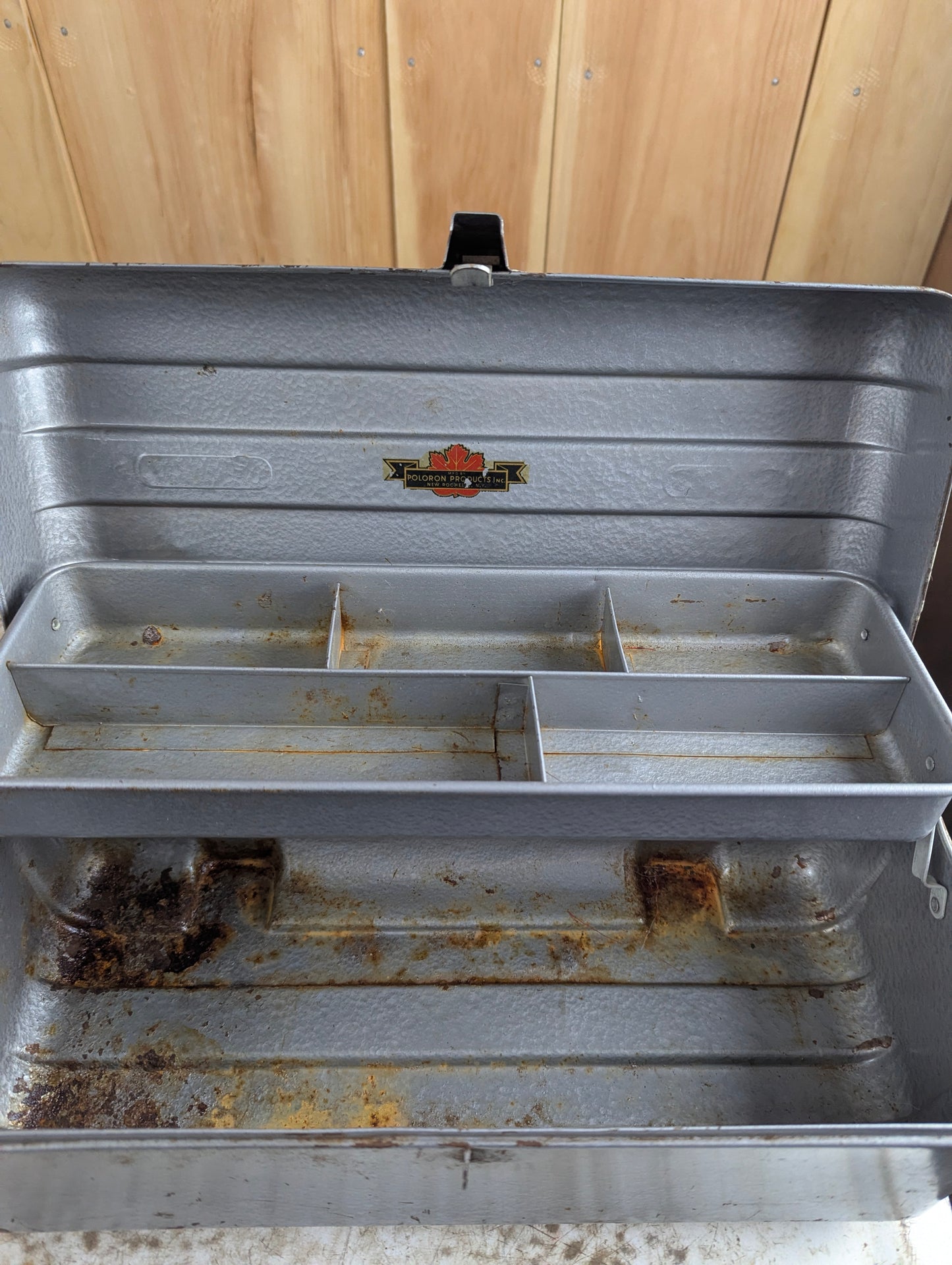 Vintage Poloron 14" x 6" x 6.5" Metal Tackle Box - view 4