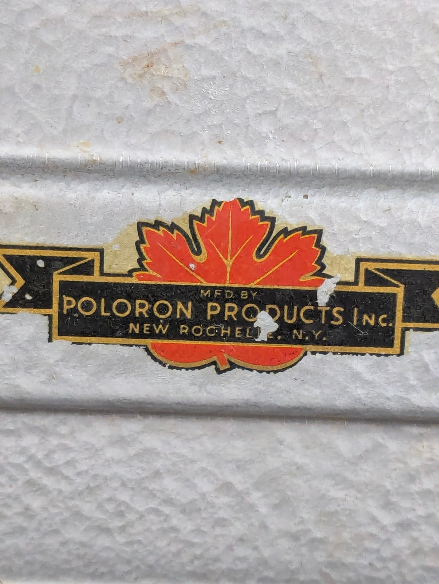 Vintage Poloron 14" x 6" x 6.5" Metal Tackle Box - view 6