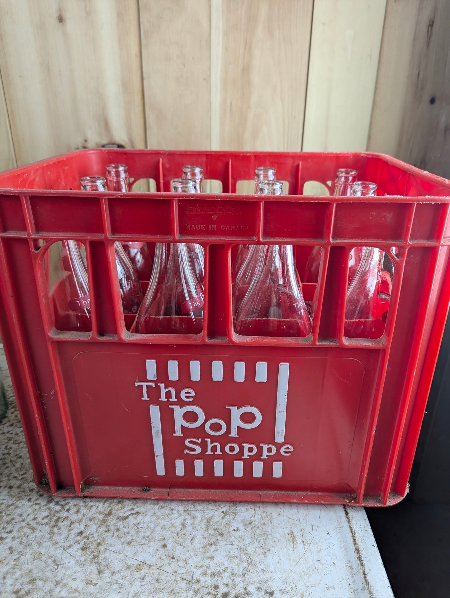 Vintage Pop Shoppe Soda Crate with 12 850mL bottles