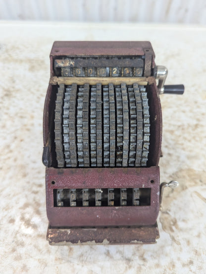 Vintage Royal Adding Machine