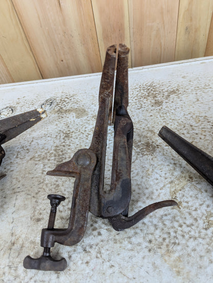 Vintage Saw Blade Vise Clamp - view 5
