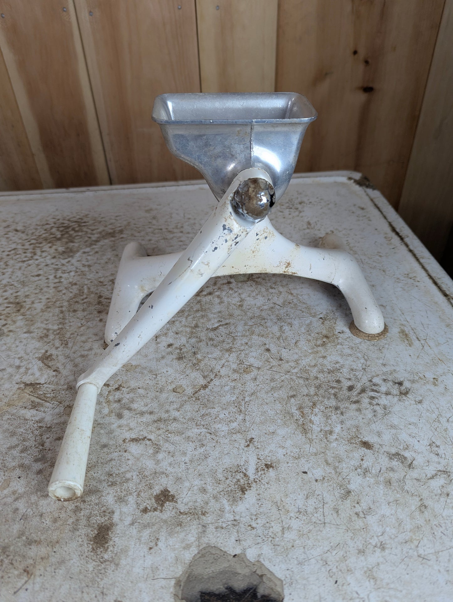 Vintage Sears Roebuck Maid of Honor Manual Tabletop Meat Grinder - view 3