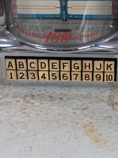 Vintage Seeburg Wall-O-Matic Jukebox (No Key) - view 4