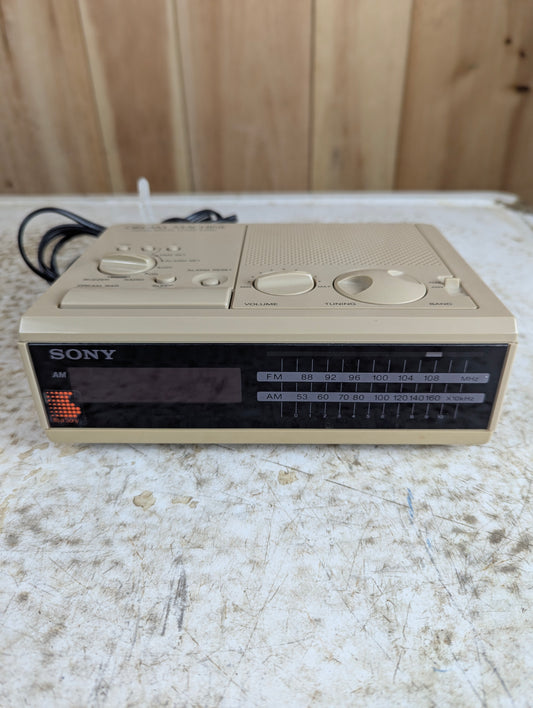 Vintage Sony Dream Machine Clock Radio Model ICF-C2W
