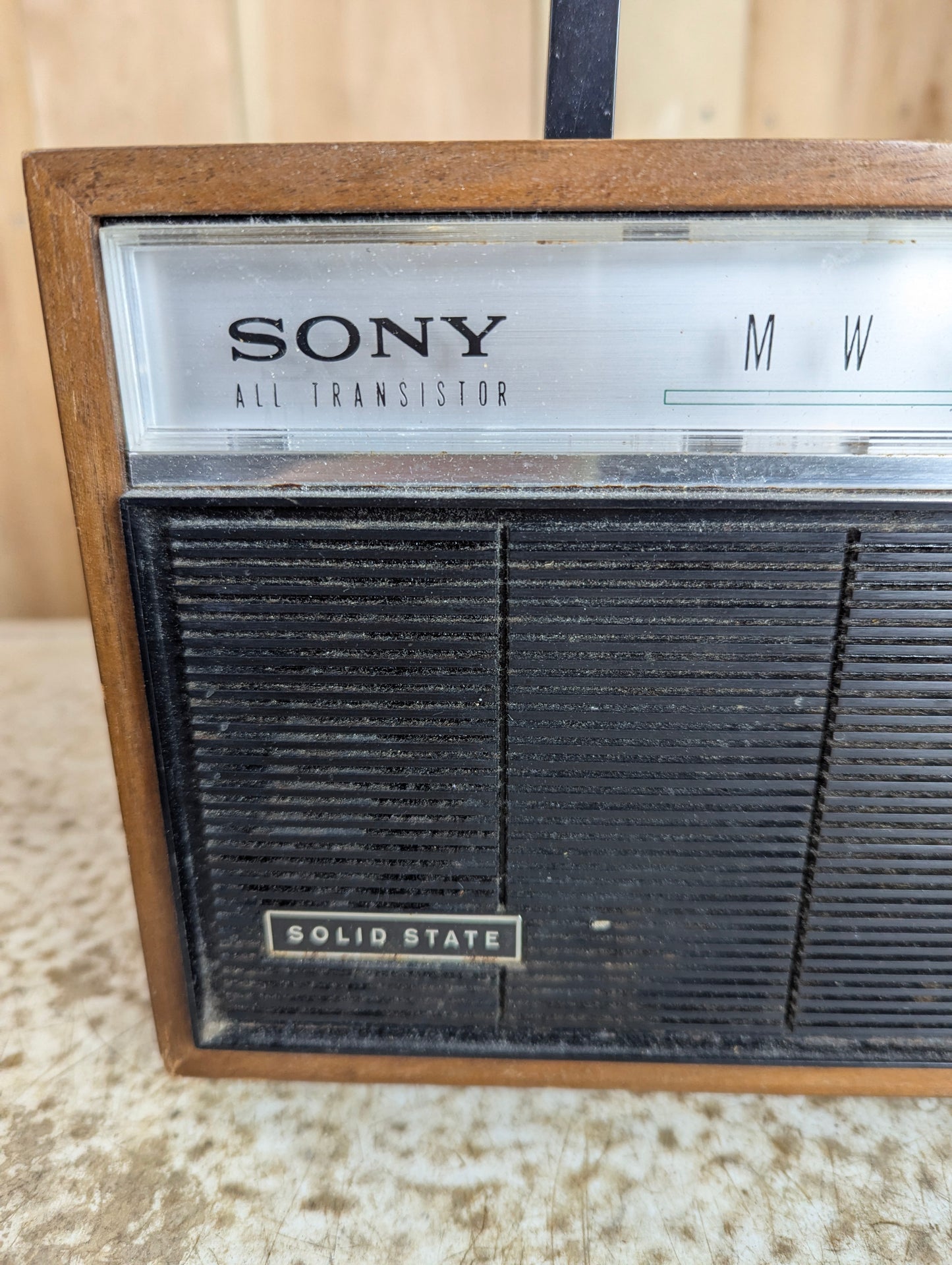 Vintage Sony Solid State Portable AM Radio - view 2