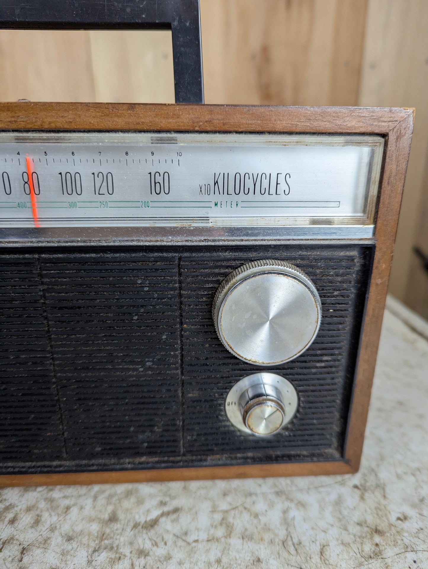 Vintage Sony Solid State Portable AM Radio - view 3