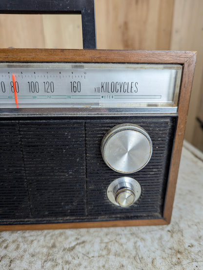 Vintage Sony Solid State Portable AM Radio - view 3