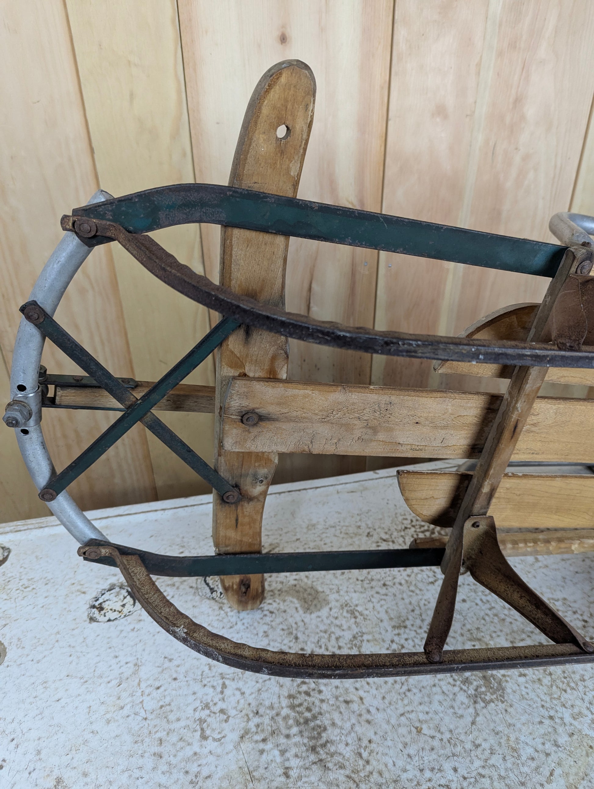Vintage Streamliner Sled - view 5