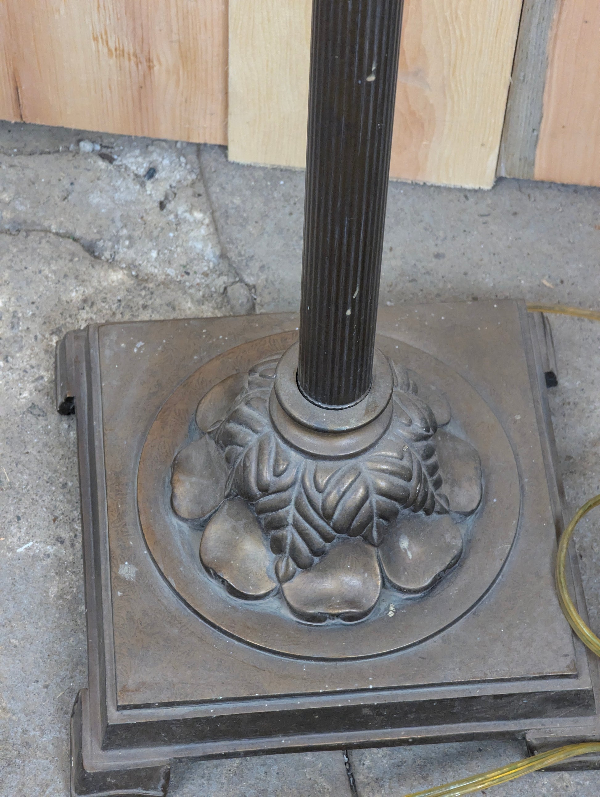 Vintage Style Floor Lamp - view 3