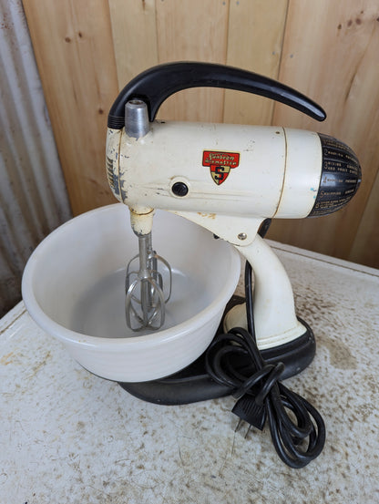Vintage Sunbeam Model 9 Mixmaster
