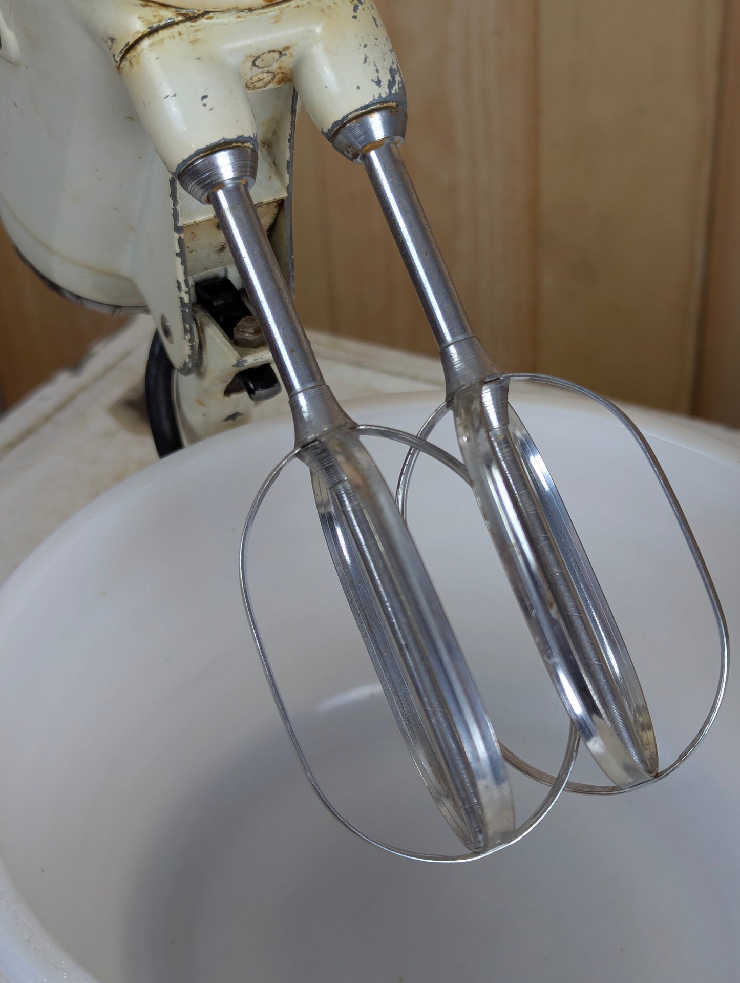 Vintage Sunbeam Model 9 Mixmaster - view 5