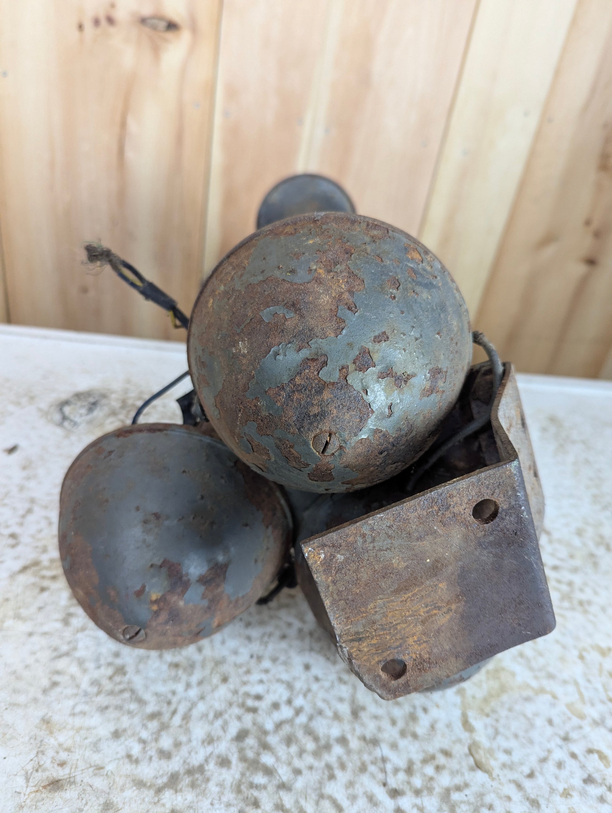 Vintage Triple Auto Horn - view 5