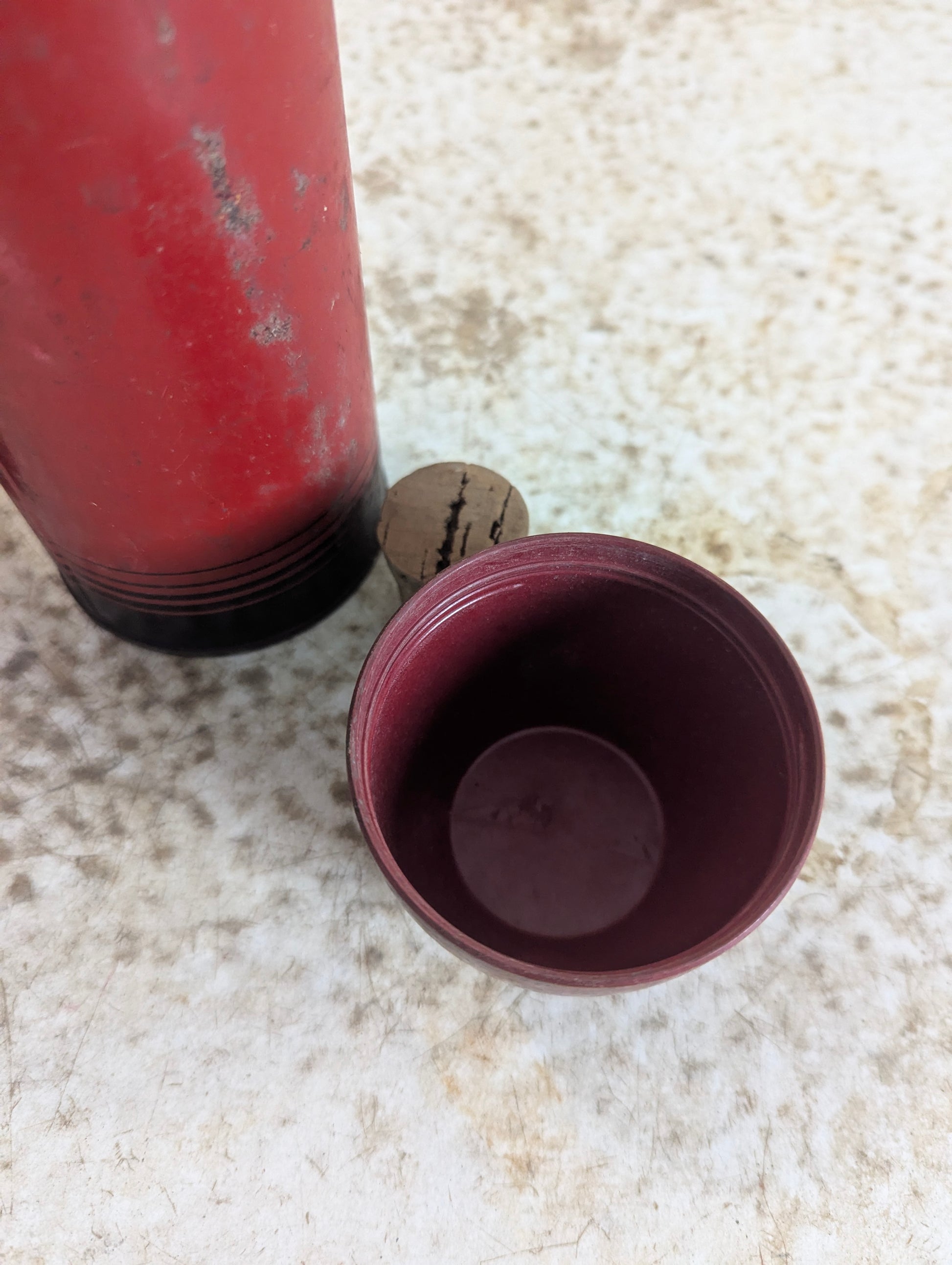 Vintage Vacmaster Thermos - view 2