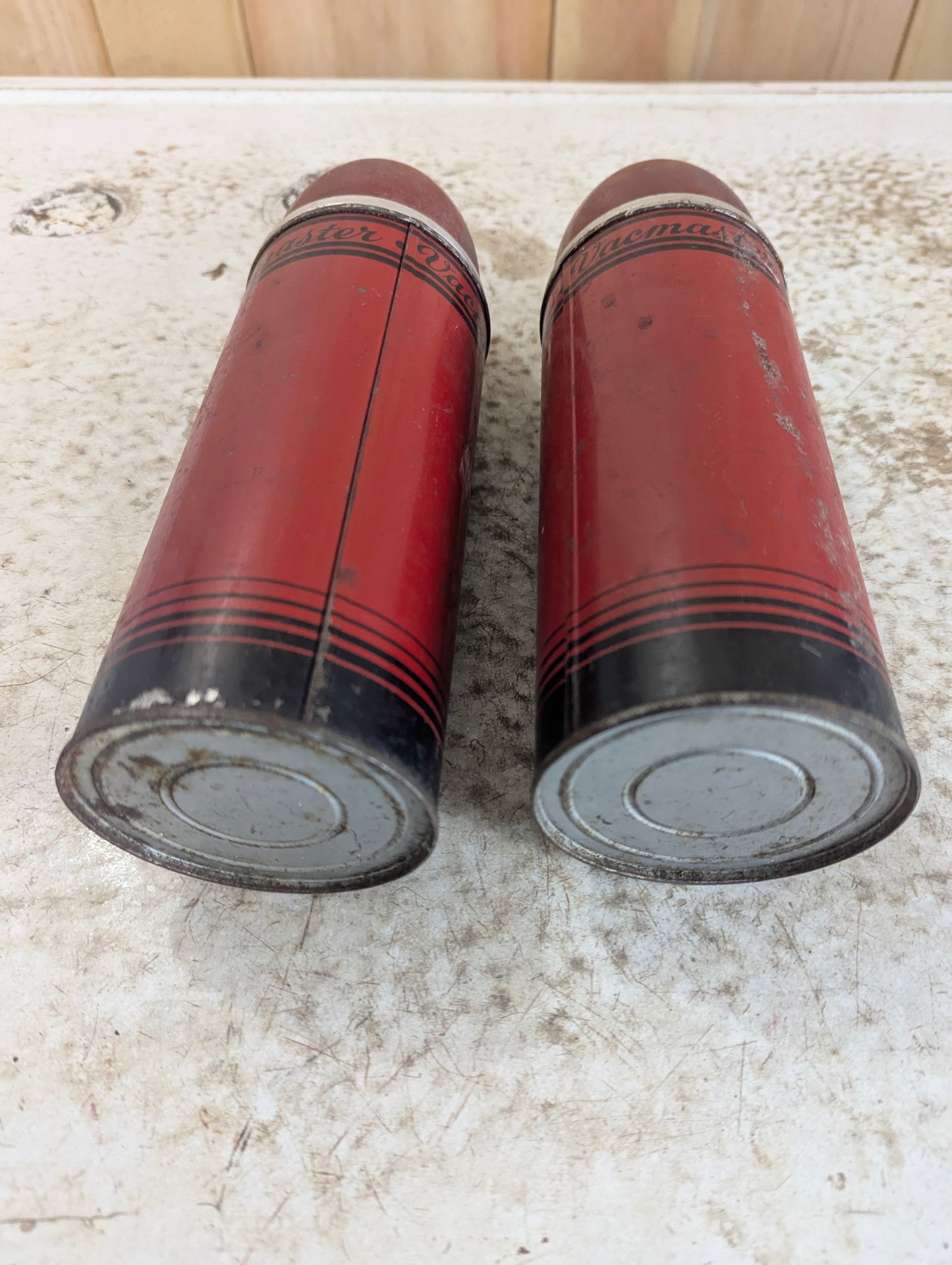 Vintage Vacmaster Thermos - view 3