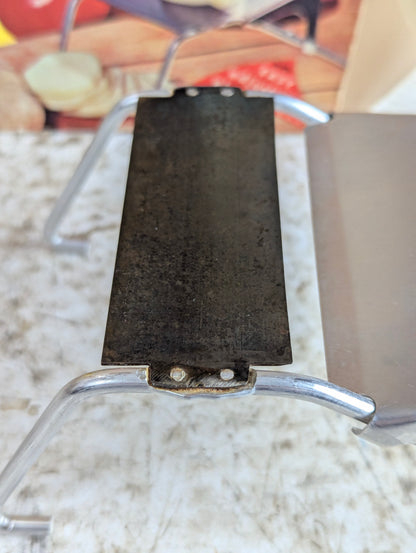 Vintage Vegetable Slicer in Original Box - view 5