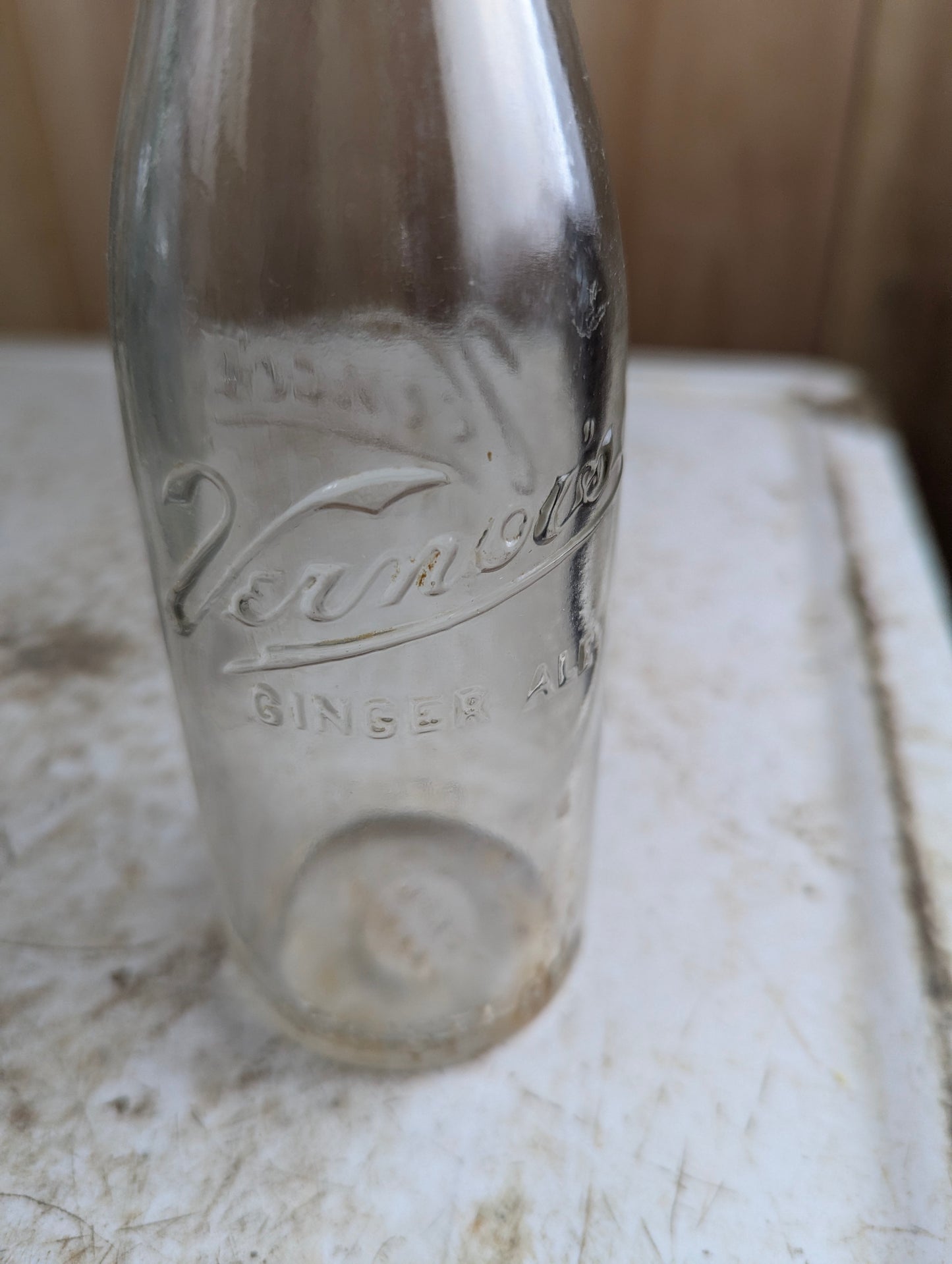 Vintage Vernor's Ginger Ale Clear Glass 8oz Soda Bottle - view 2