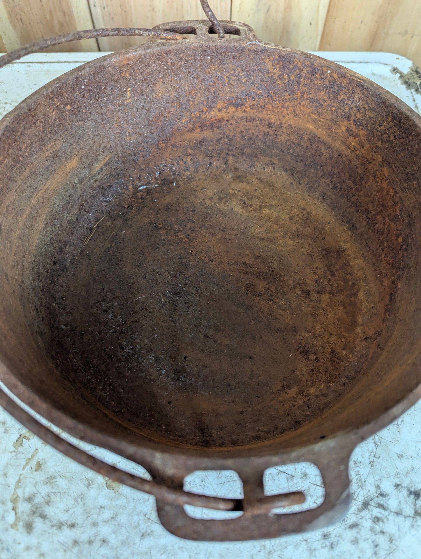 Vintage Wagner Cast Iron Pot - view 4