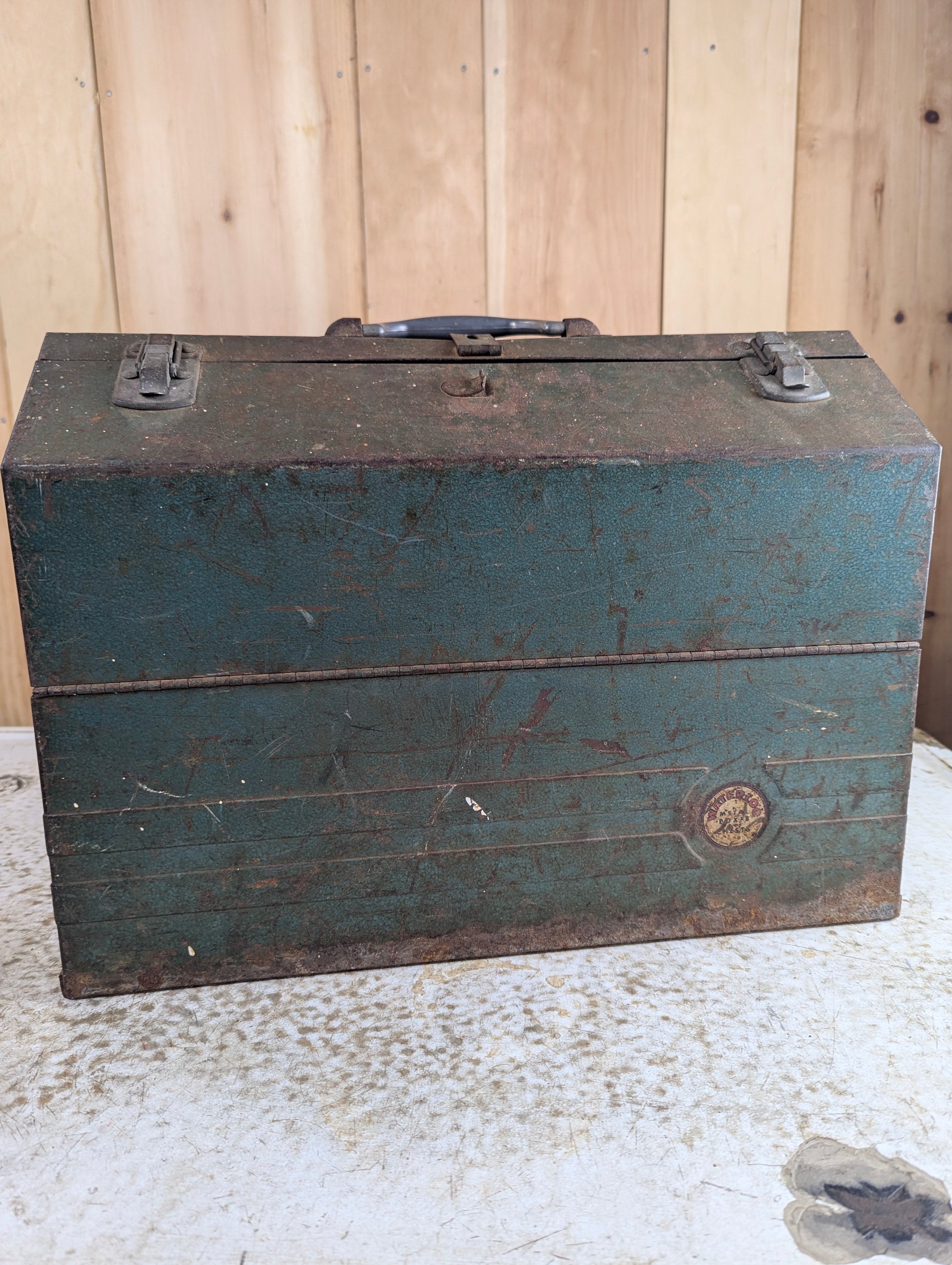 Vintage Waterloo JH-48 Cantilever Tool Box