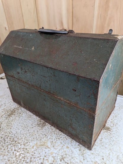 Vintage Waterloo JH-48 Cantilever Tool Box - view 8