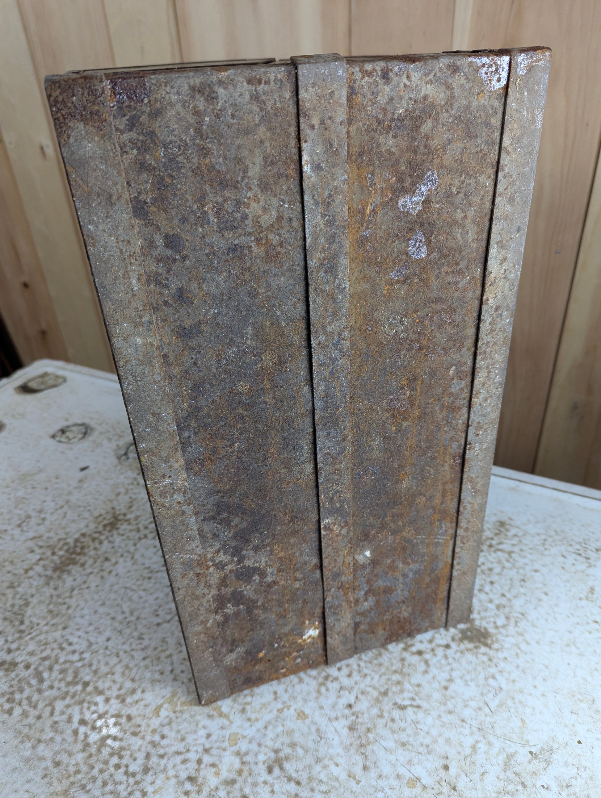 Vintage Waterloo JH-48 Cantilever Tool Box - view 9