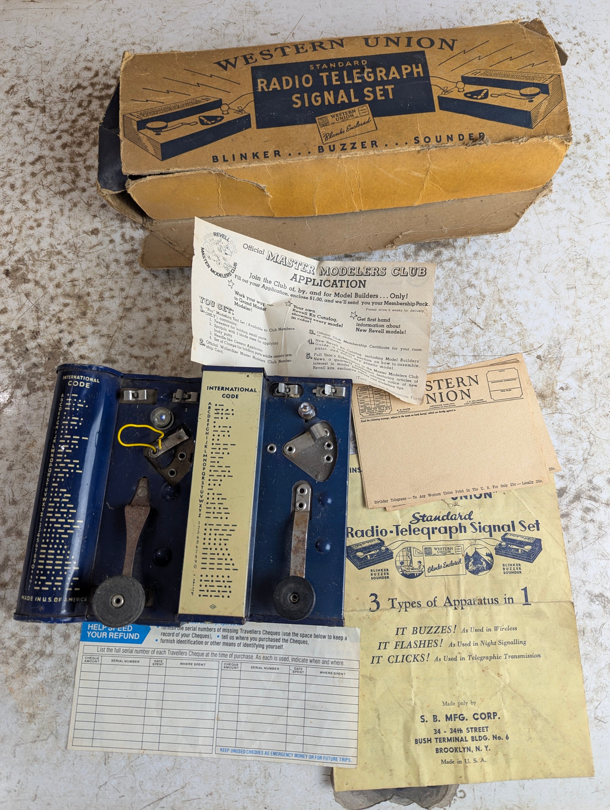 Vintage Western Union Standard Radio Telegraph Signal Set Toy with Box