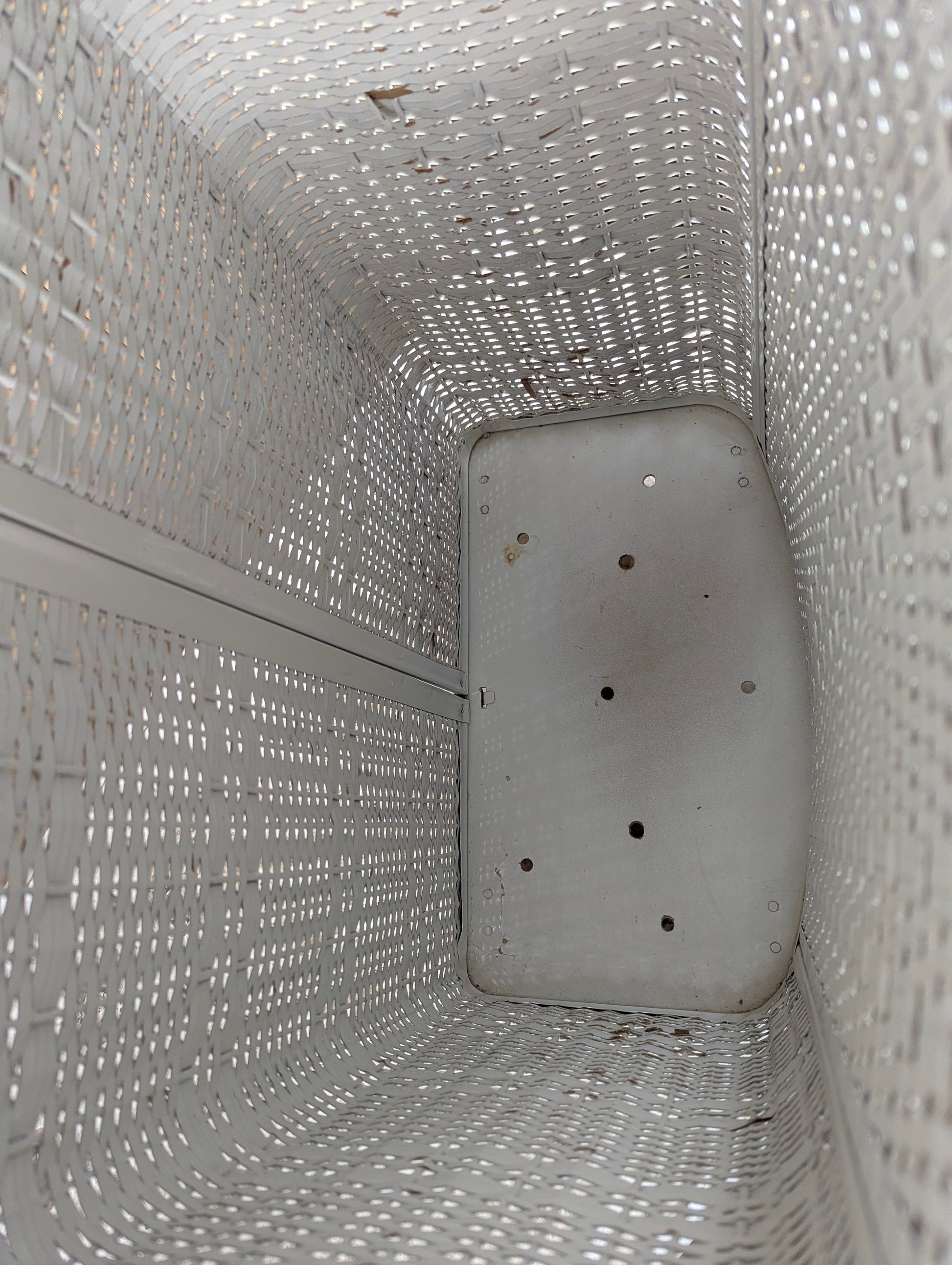 Vintage White Wicker Hamper with Lid - view 2