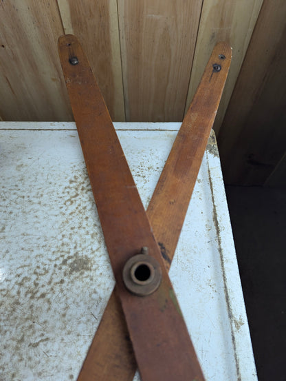 Vintage Wood Yarn Swift - view 2