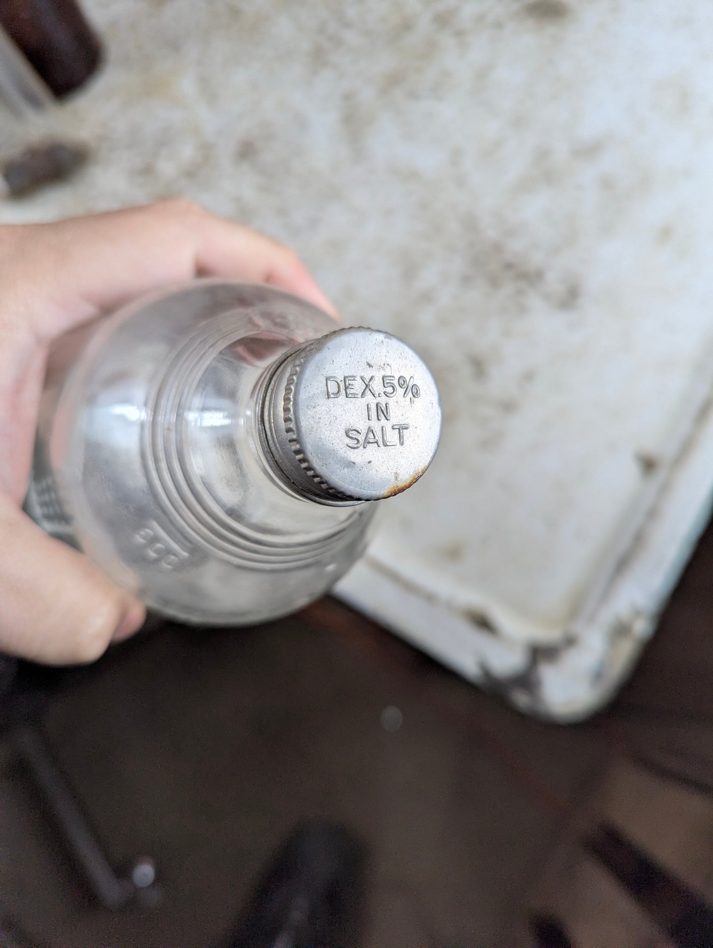 Vintage WWII Abbott Laboratories 600cc IV Bottle Threaded Glass Medical Cap - view 5