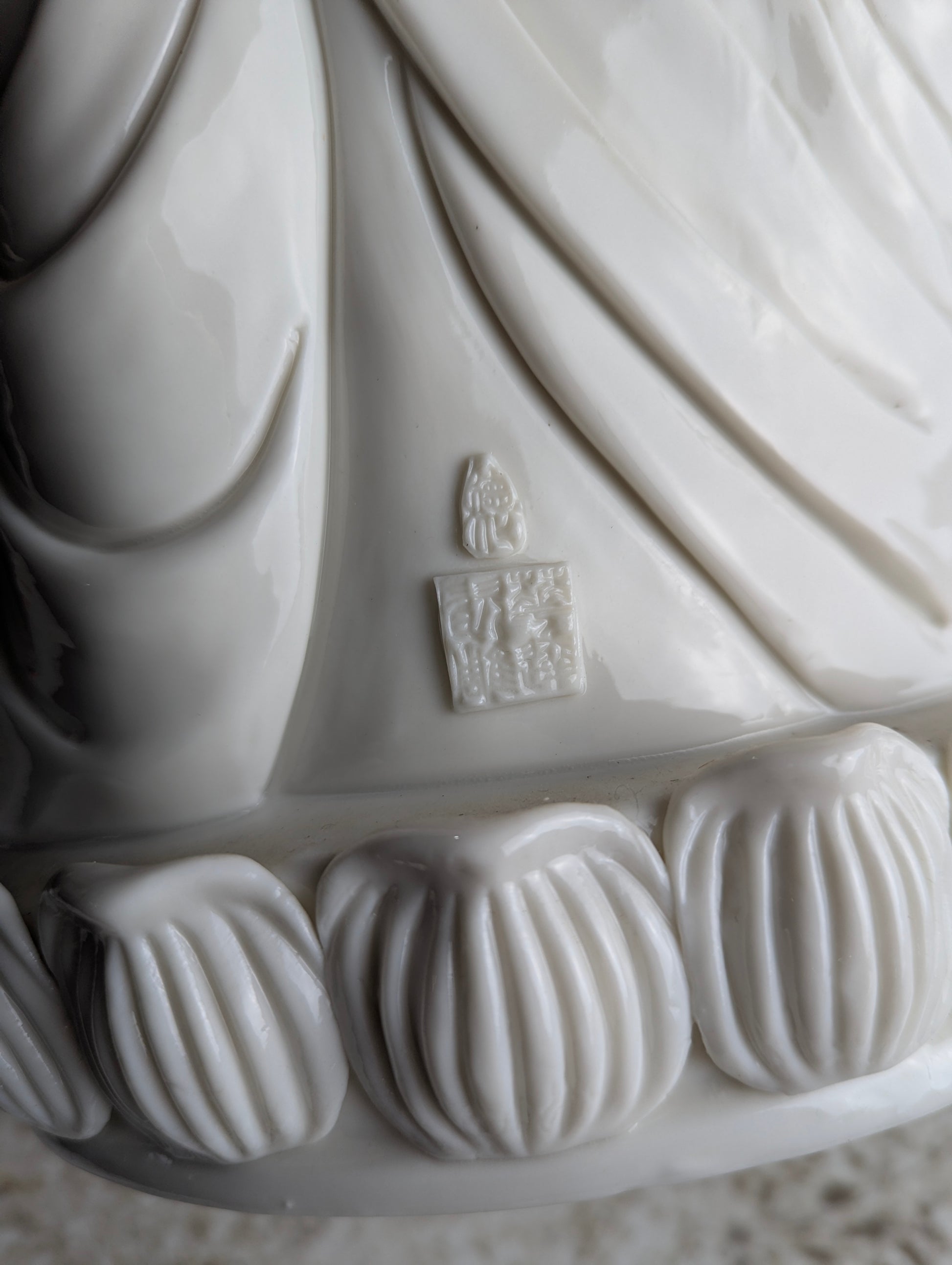 White Porcelain Shakyamuni Abhya Mudra Buddha Statue - view 3