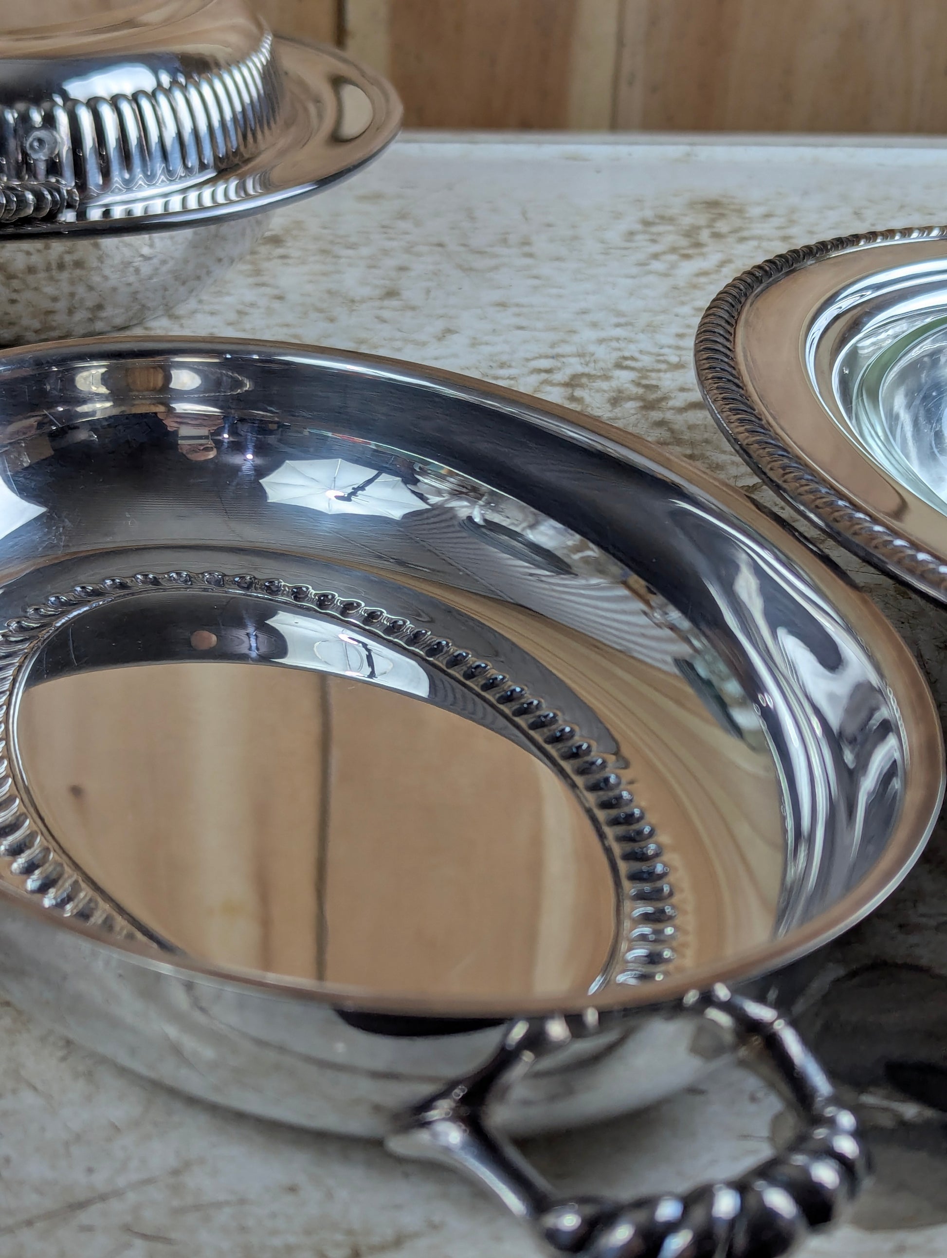 William A Rogers Silver Plated Brass Oval Entree Chafing Server with Ovenware Glass Insert - view 4
