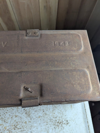 WW2 1943 Anti-Tank Mine Military Ammunition Crate Box Rusted Bottom - view 3