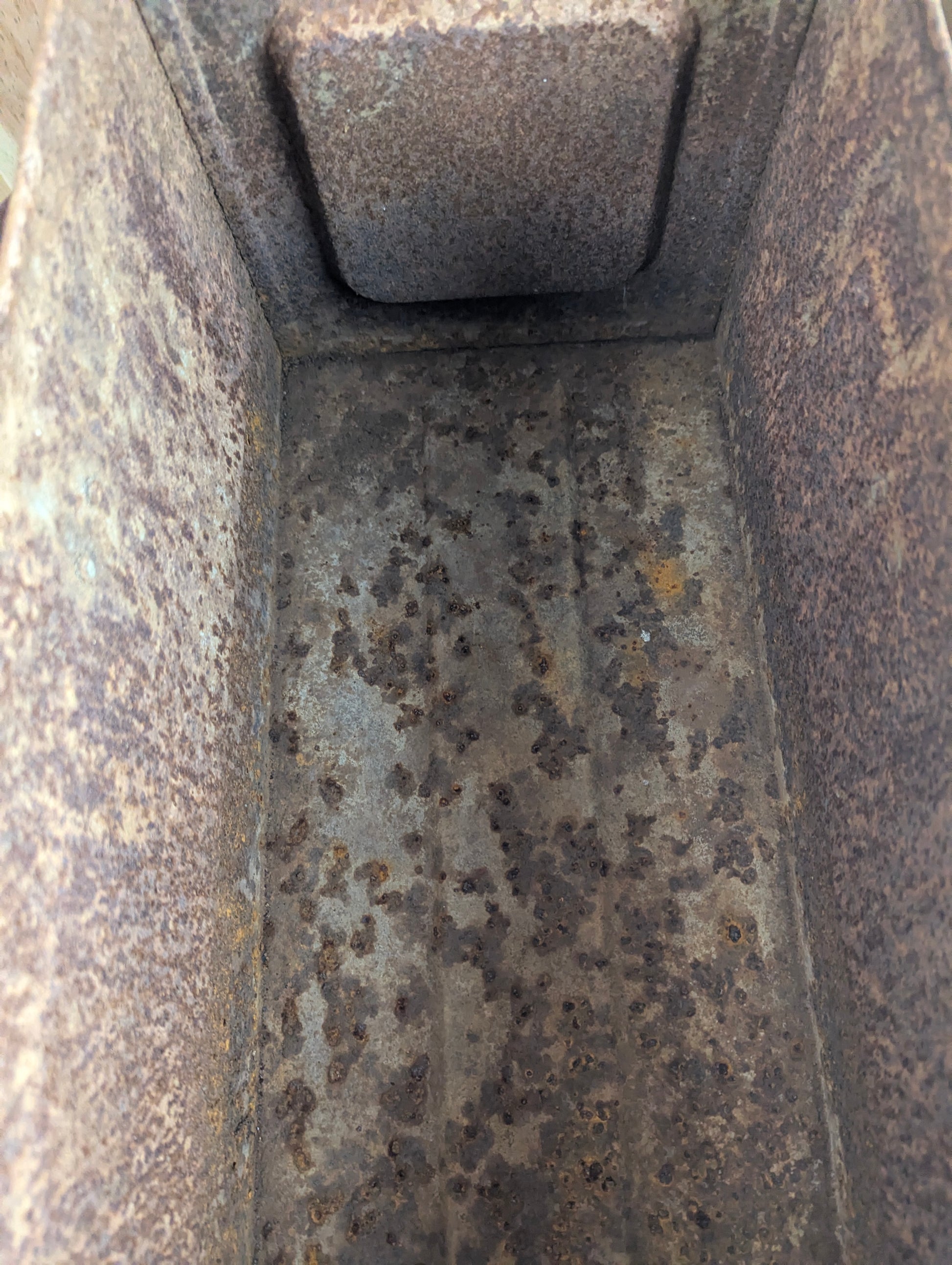 WW2 1943 Anti-Tank Mine Military Ammunition Crate Box Rusted Bottom - view 9