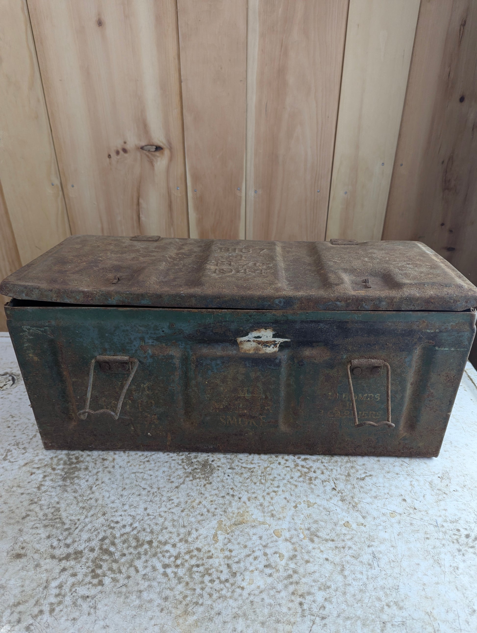WW2 1944 2" Smoke Mortar Shell Military Ammunition Crate Box
