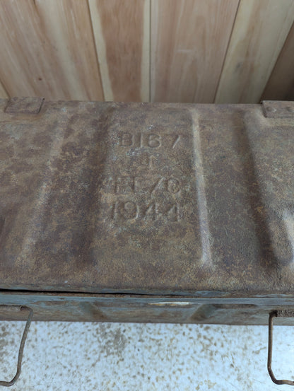 WW2 1944 2" Smoke Mortar Shell Military Ammunition Crate Box - view 2