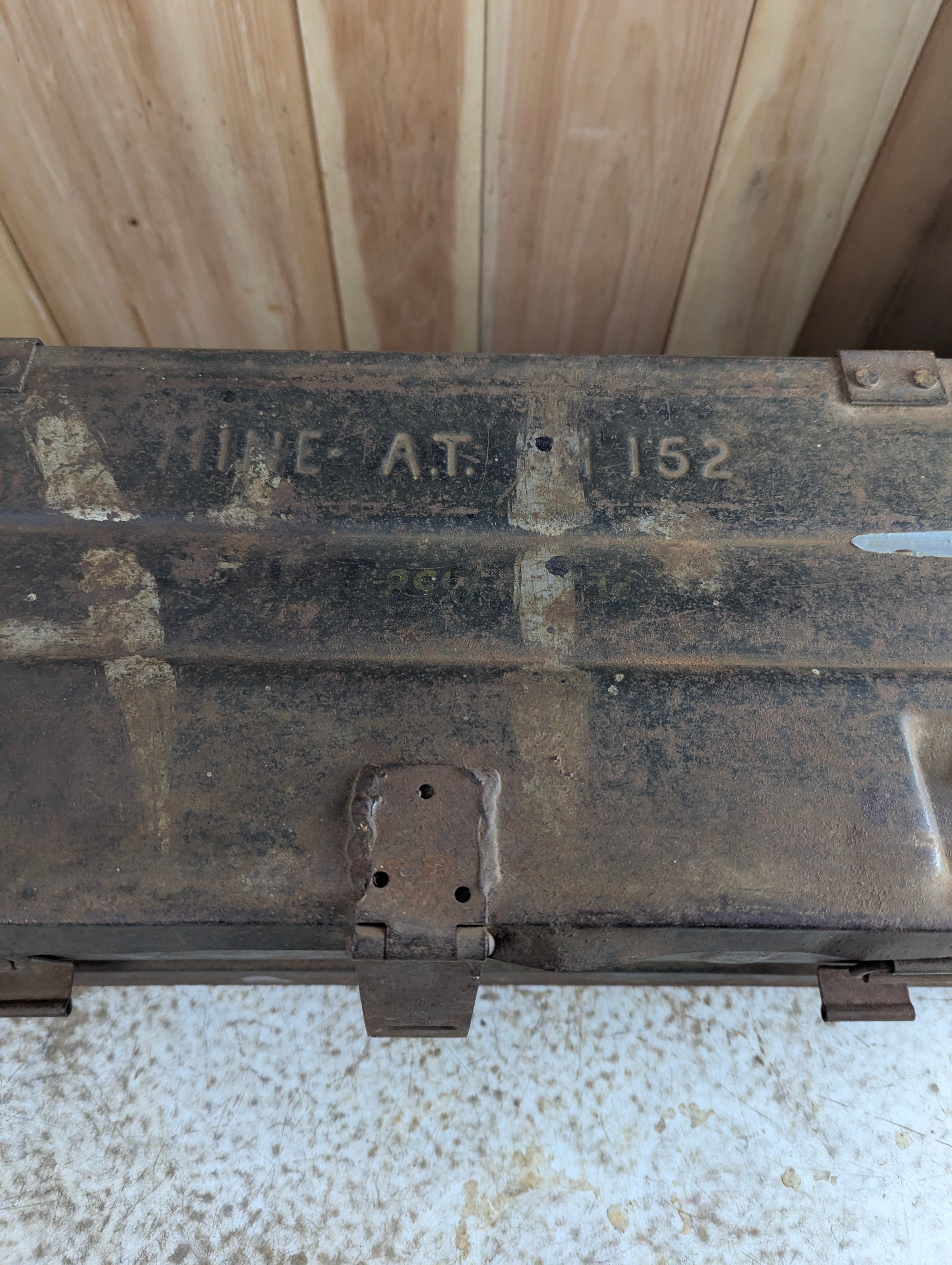 WW2 1944 Anti-Tank Mine Military Ammunition Crate Box with Padlock Latch - view 2