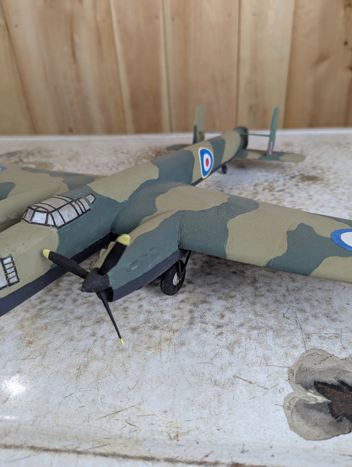 WW2 Handcarved Handpainted Armstrong Whitworth Whitley Bomber Plane - view 4