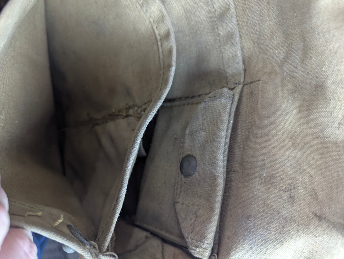 WW2 Military Respirator Long Hose Gas Mask Bag - view 8