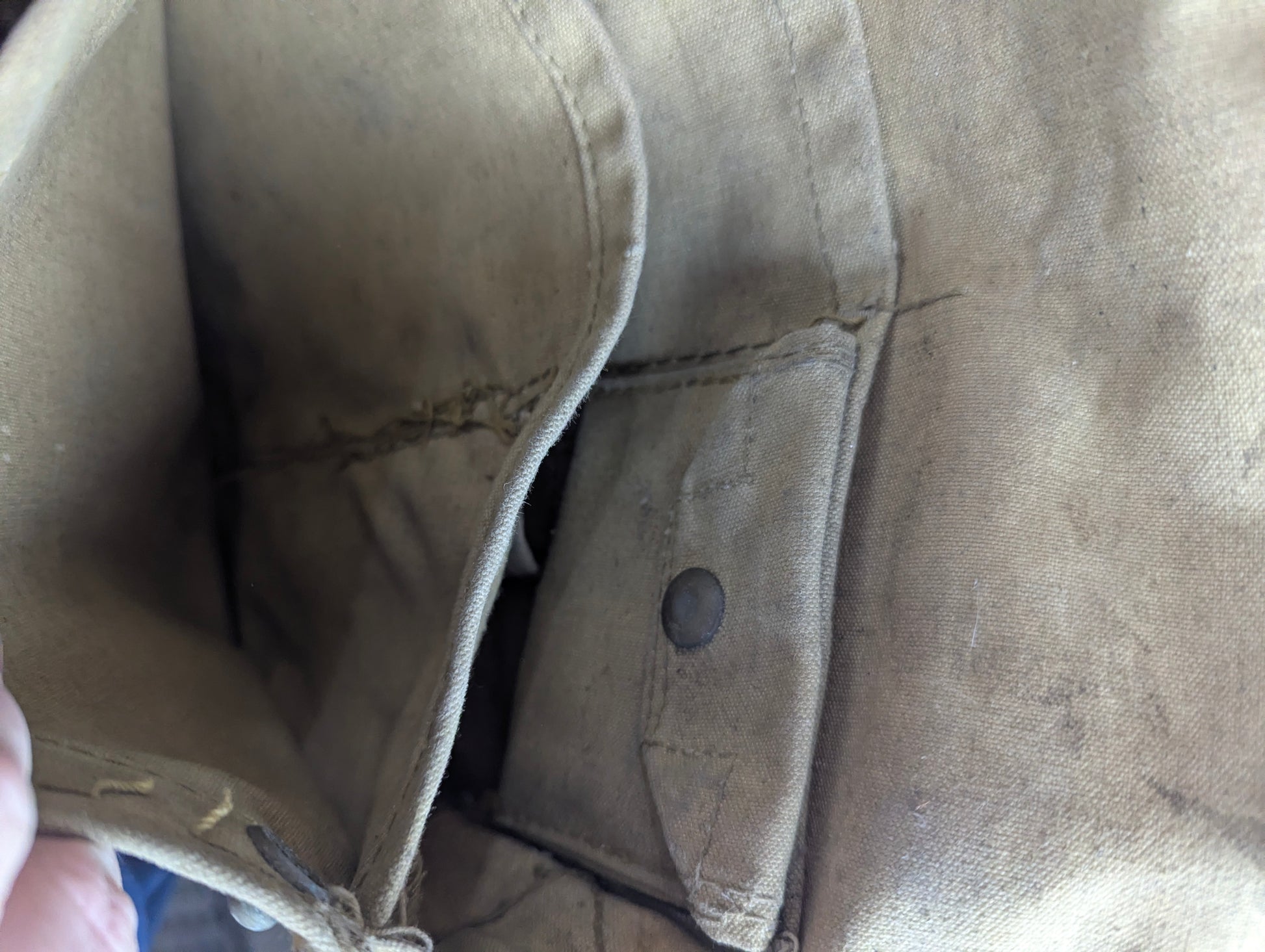 WW2 Military Respirator Long Hose Gas Mask Bag - view 8
